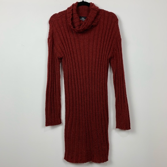 NWT Angie Large Rib Knit Sweater Dress in Wine Red - Picture 3 of 4